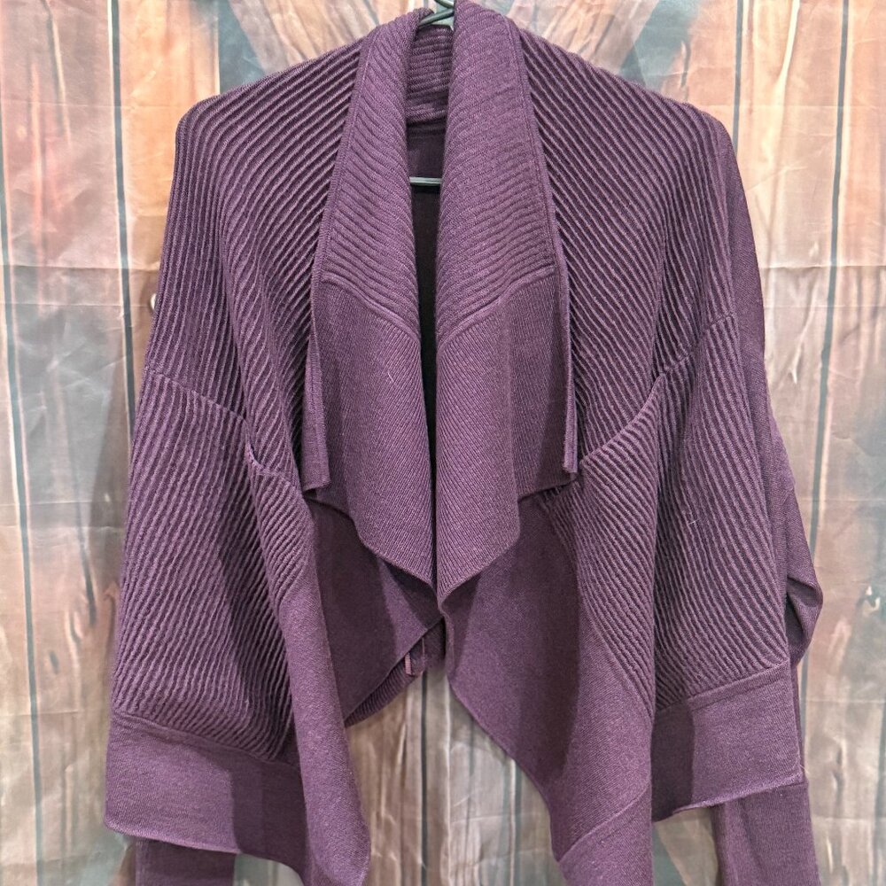 Lulumelon Transformation Cardigan‎ Womens Size 4 Purple/Eggplant